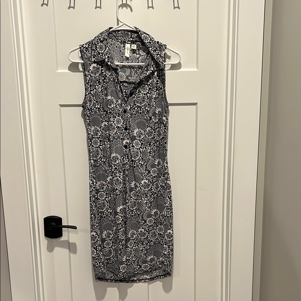 Floral Navy and White Sleeveless Dress